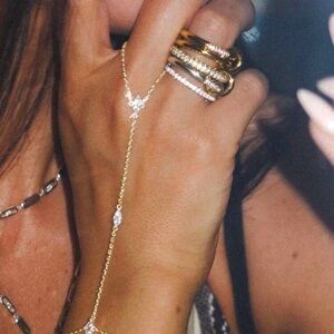 Elegant Gold and Silver Women's Jewelry Set